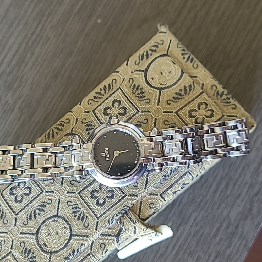 Vintage Fendi ladies watch
